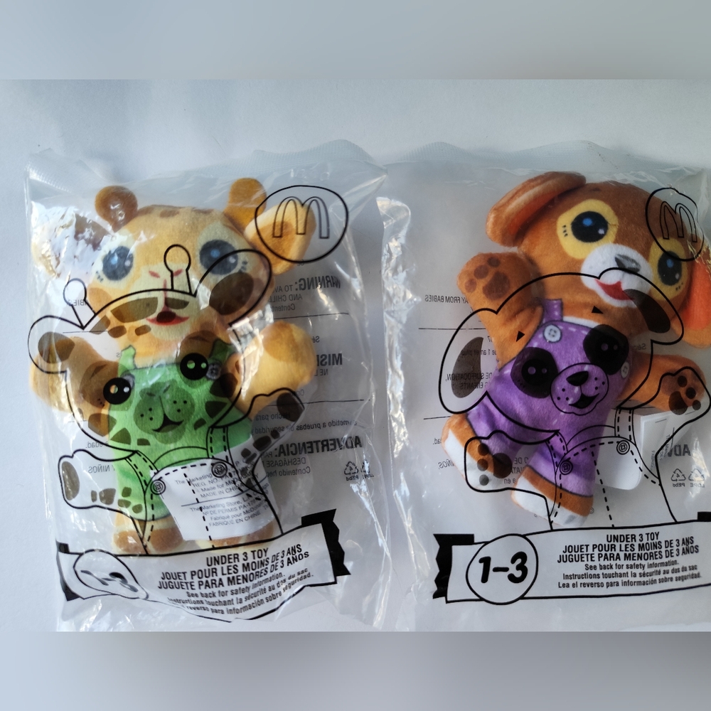 SET Of 2 McDonald's Happy Meal Toys For Ages Under Giraffe & Dog